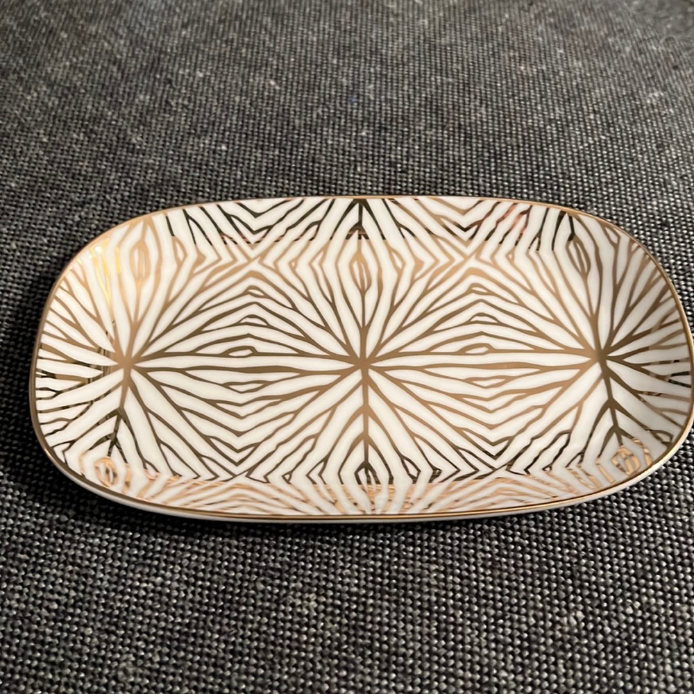 Talisman ceramic with 24k detail catch all dish.